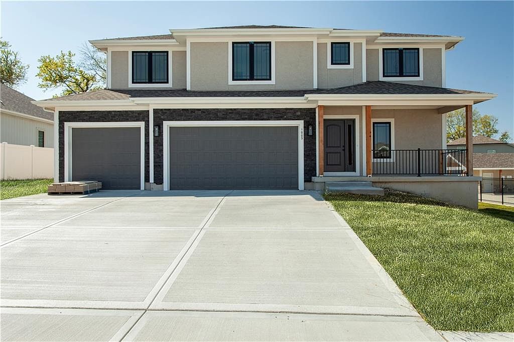 1005 Woodbury Dr, Grain Valley, MO 64029 MLS 2449413 Zillow