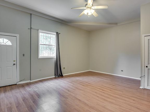 2nd image of 1825 N Kedzie Ave APT 1