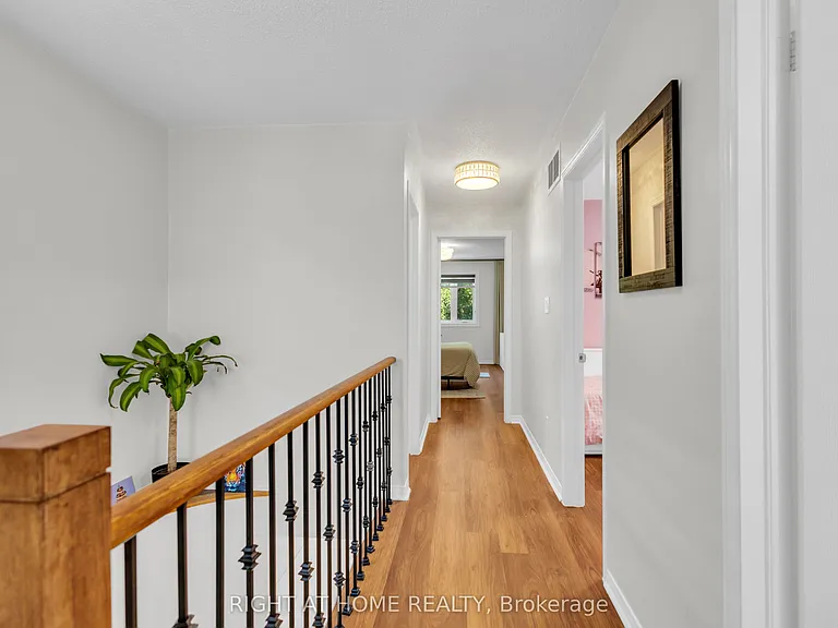 2029 Westmount Dr — Photo 18