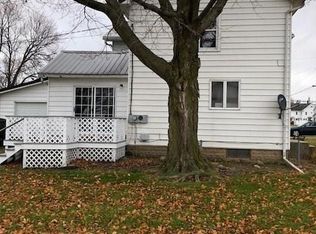 320 W Indiana St, Edon, OH 43518