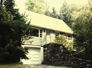 6 Inglenook Dr, New Fairfield, CT 06812