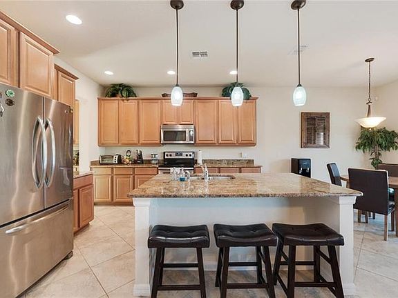 5th image of 516 Egret Place Dr