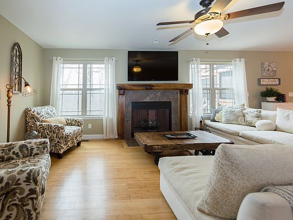 3rd image of 284 Shiloh Ln
