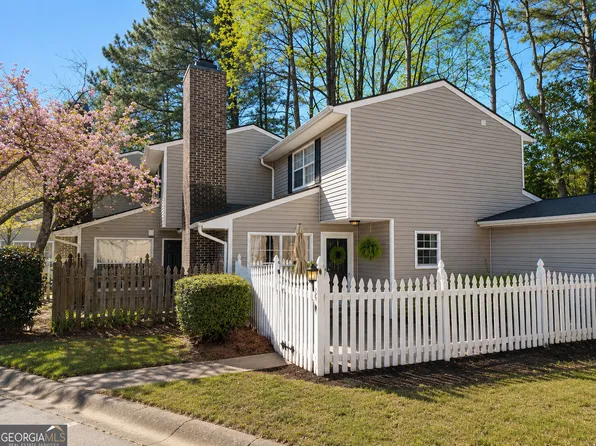 579 Picketts Bend Ct, Marietta, GA 30008