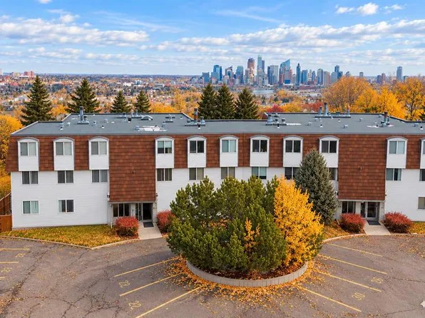 512 W Cedar Cres SW #201, Calgary, AB T3C 2Y8