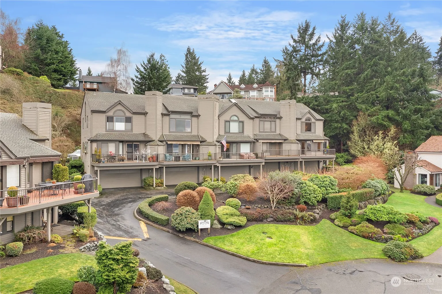 105 Chinook Lane #E photo 1