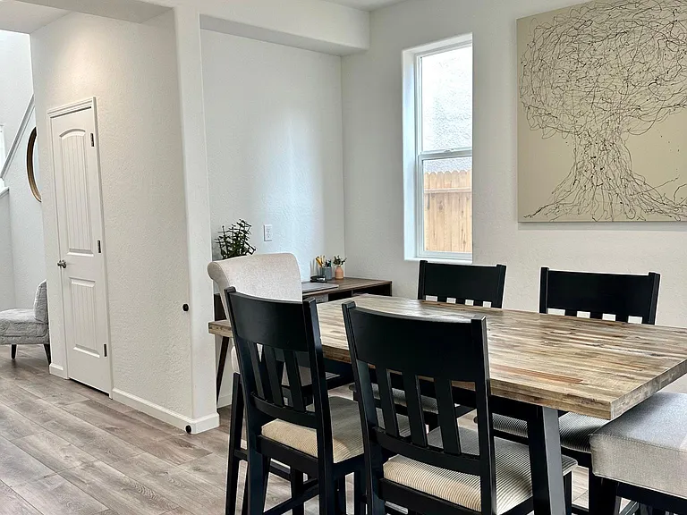 1017 W Sedona Ave — Photo 5