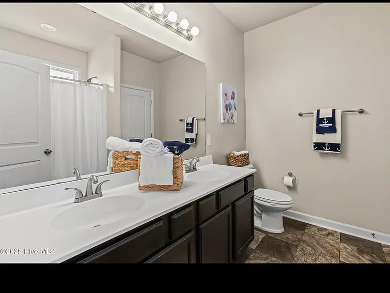 397 Frisco Way — Photo 5