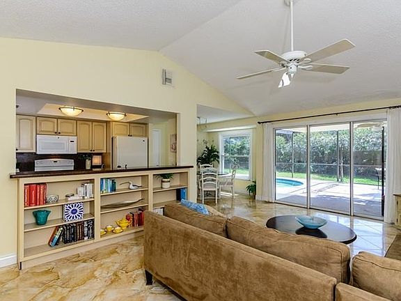 5th image of 172 Hammock Dr