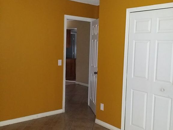 4th image of 5971 Fish Ct