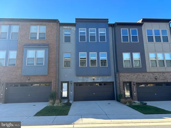 9886 Hopkins Loop, Manassas, VA 20110