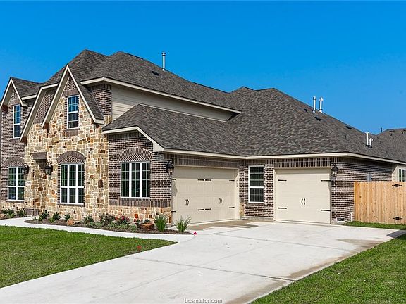 2nd image of 4404 Uphor Ct
