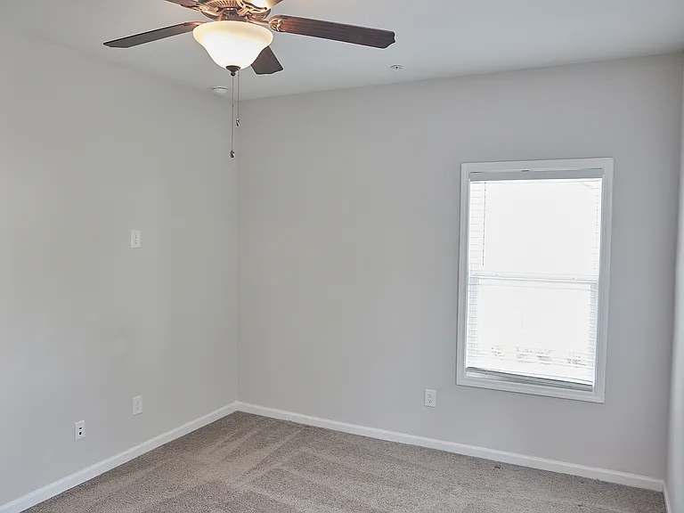 2890 Royal Heights Dr NW #1 — Photo 25
