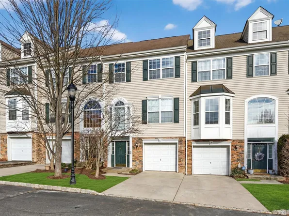 11 Gillian Court, Monroe, NY 10950