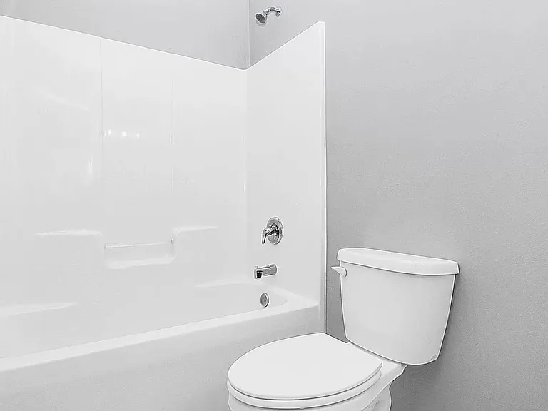2nd Bathroom