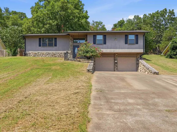13 Eugenia St, Morrilton, AR 72110