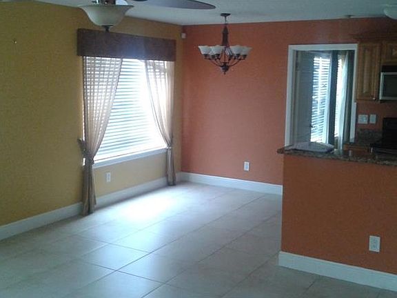 3rd image of 2612 Grassy Point Dr Unit 104