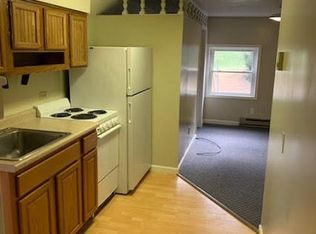 131 Lakeview Dr #B, Butler, PA 16001