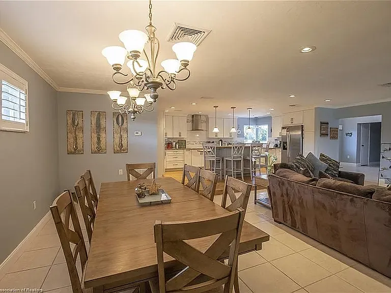 705 Catfish Creek Rd — Photo 10