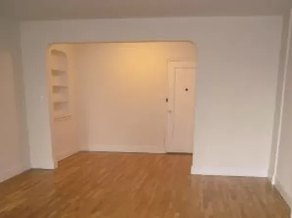 780 Greenwich Street image 2 of 4