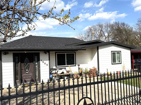 1508 California Pkwy N, Fort Worth, TX 76115