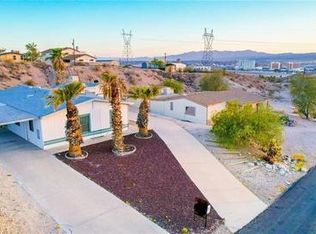 3066 Hickory St, Bullhead City, AZ 86429