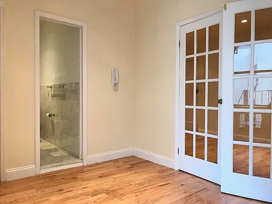 Rented by Platinum Properties | media 18