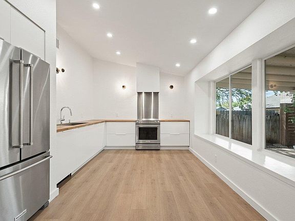 5th image of 6902 Meadow Run