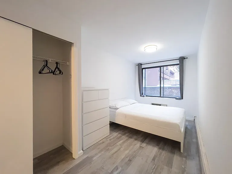 614 10th Ave #5E — Photo 5