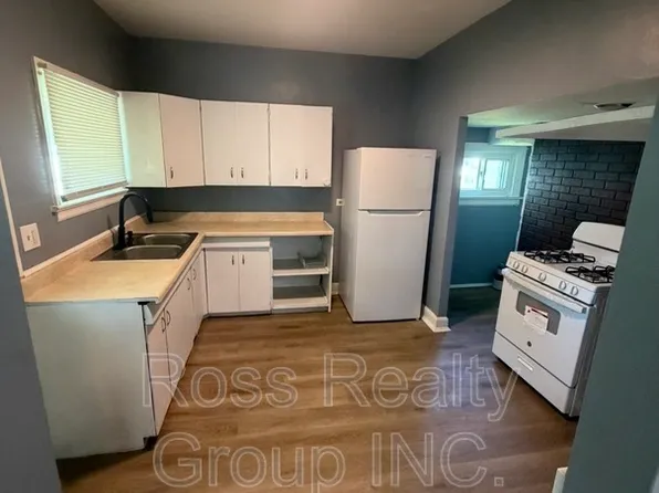 824 Mason St, Toledo, OH 43605