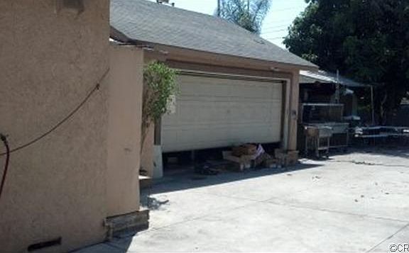 5th image of 837 N Angeleno Ave