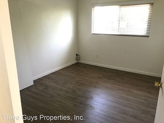 4th image of 3035 Macaulay St