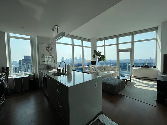 Rented by Corcoran | media 5