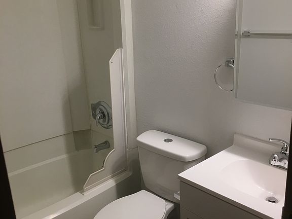2nd image of 1340 23rd Ave #1