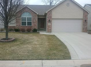 7218 Grey Estates Dr, Lambertville, MI 48144