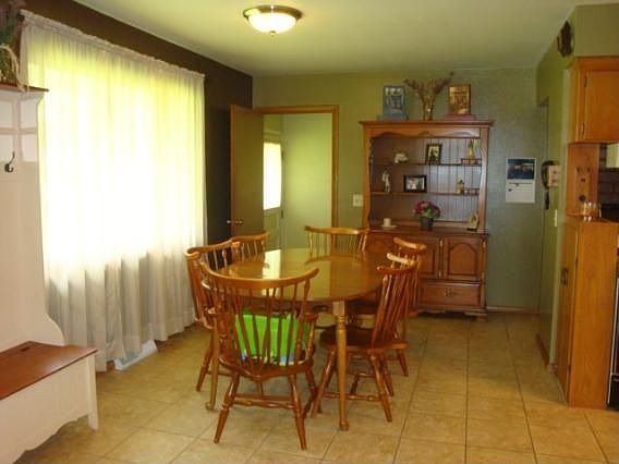 5th image of 2214 Highland Ave