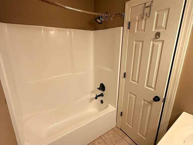 1312 Beanland Dr — Photo 11