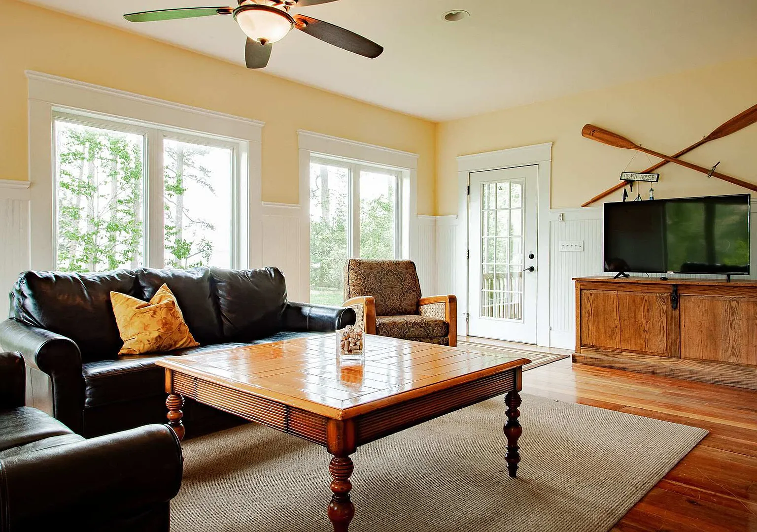 Chesapeake Waterfront - 7BR,5BA - Beach, Pool, Dock — Photo 2