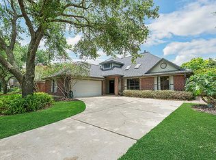 3510 Brymoor Ct, Pearland, TX 77584
