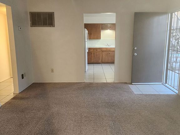 4th image of 2102 Castro Ln APT 11