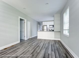 3040 N Southport Ave APT 1R, Chicago, IL 60657