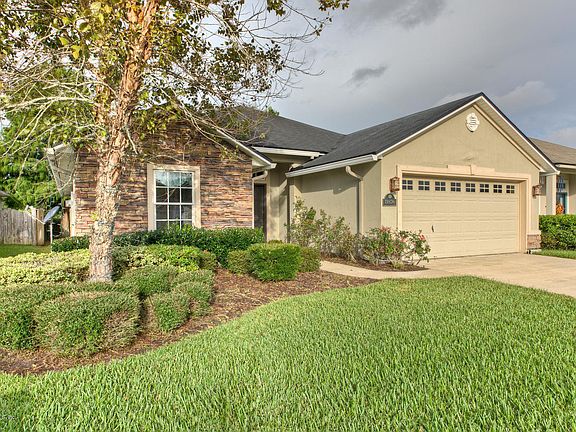 2nd image of 11876 Hayden Lakes Cir