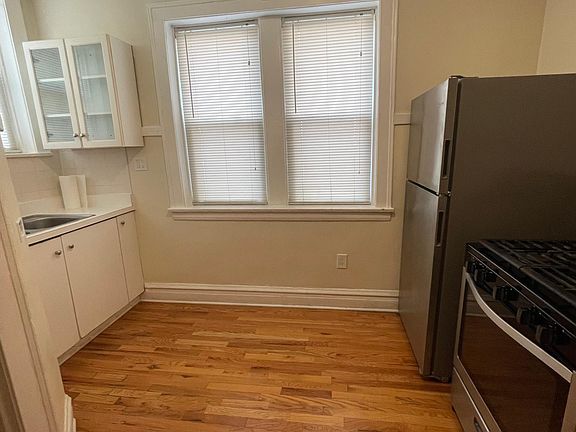 5th image of 6336 S Albany Ave #1