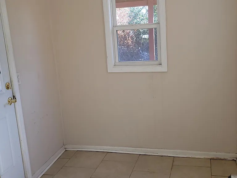 1750 Davidson Dr — Photo 9