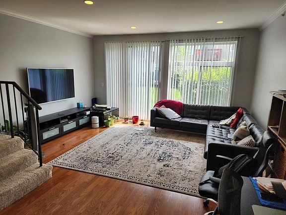 4th image of 1133 E Cambria Ln N #1133