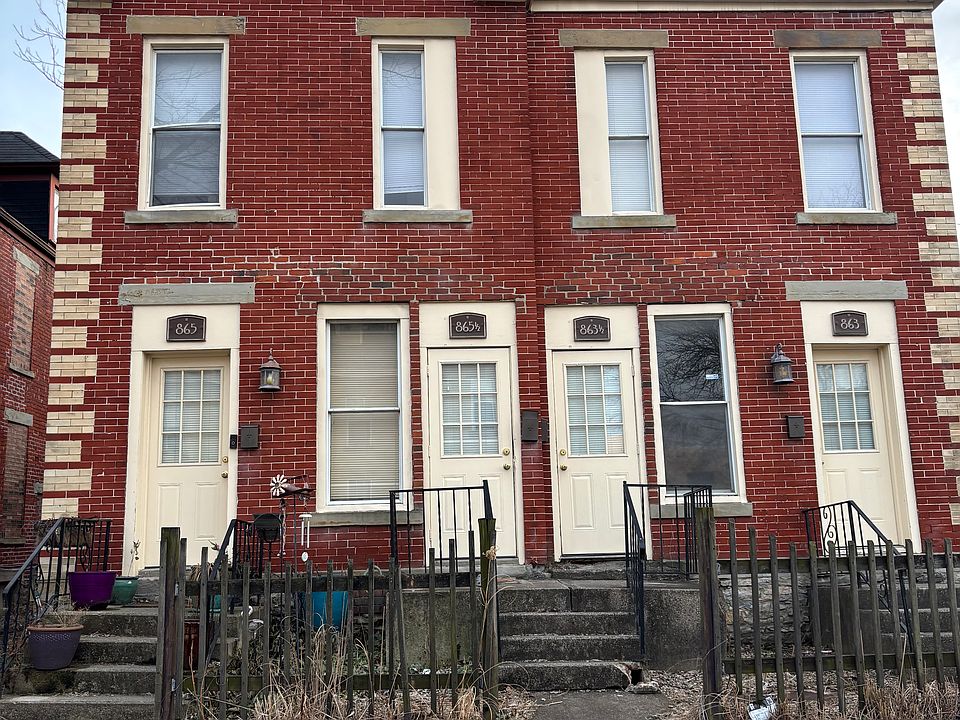 1st image of 863-865 Oak St #863-1/2
