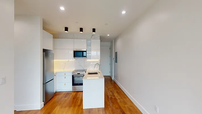 Rented by Verus Real Estate | media 2