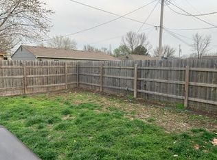 2314 Willow Ln, Manhattan, KS 66502