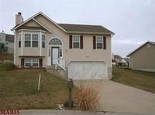 2827 Stonemont Ct, Imperial, MO 63052