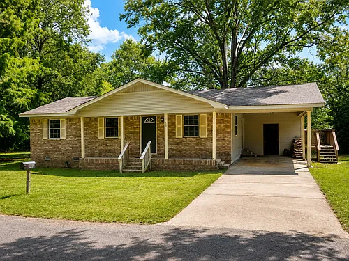 107 Grant 446 Photo 1